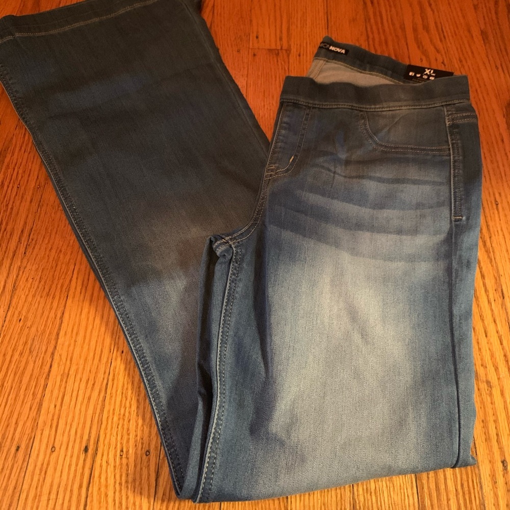 Fashion Nova bell boot cut jeans